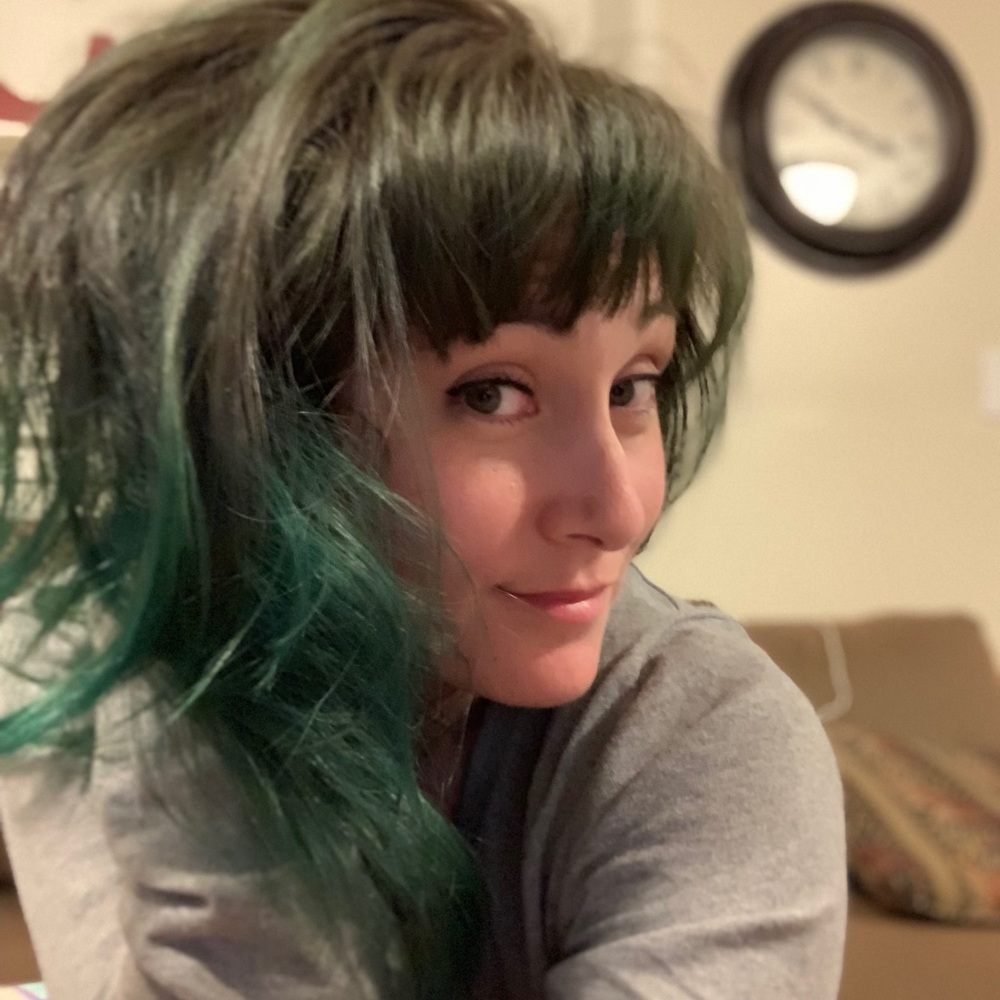 Meet your Posher, Courtney